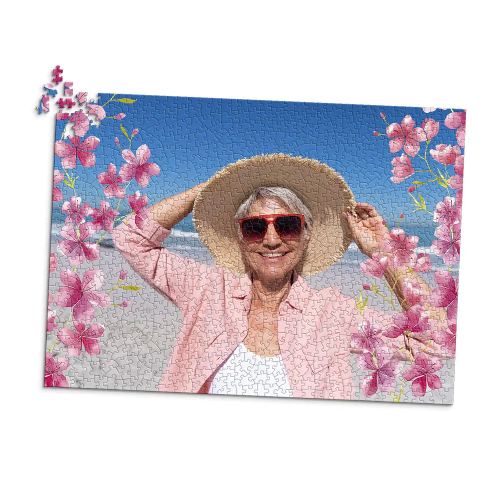 Lady portrait at the beach displayed on a single photo puzzle